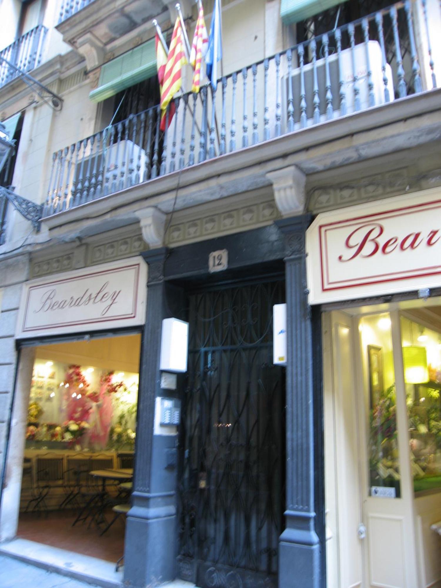 PENSIÓN Colmenero Barcelona Exterior foto