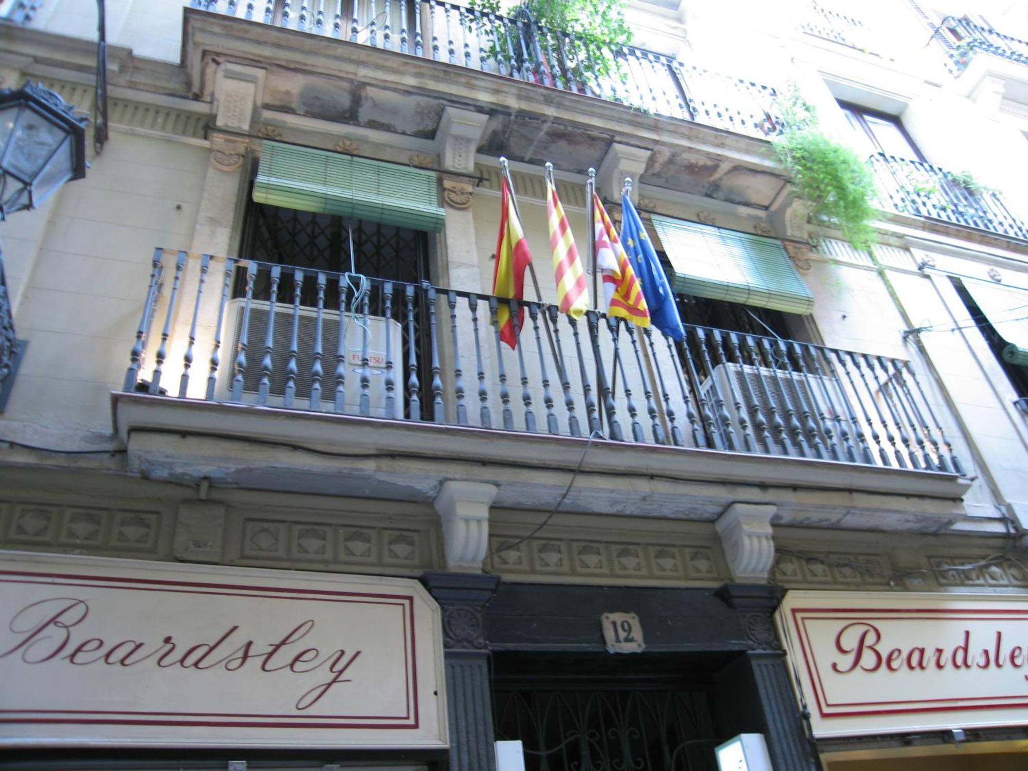 PENSIÓN Colmenero Barcelona Exterior foto